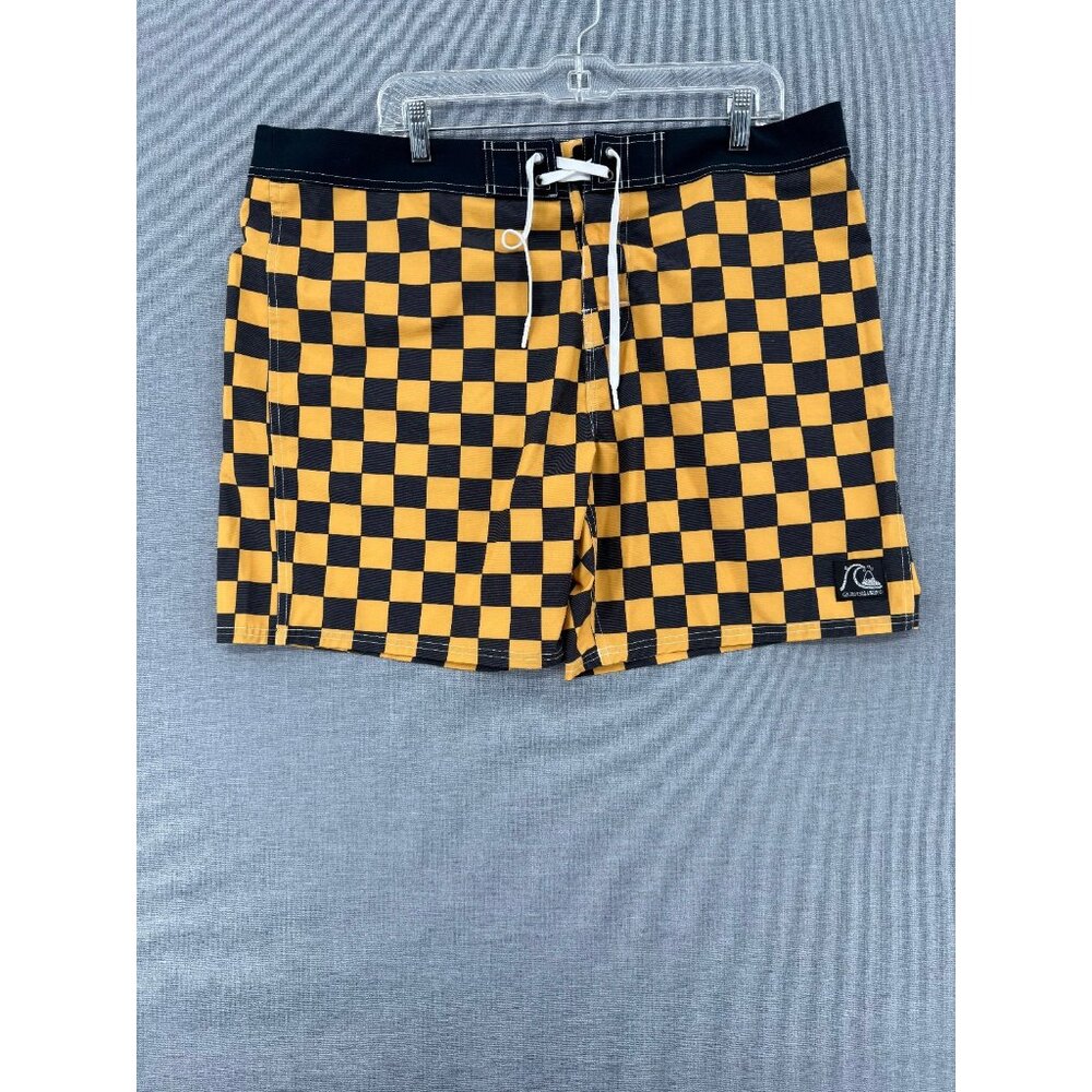 Quiksilver Original Straight Board Shorts Mens 38 7" Checkered Swim Trunks